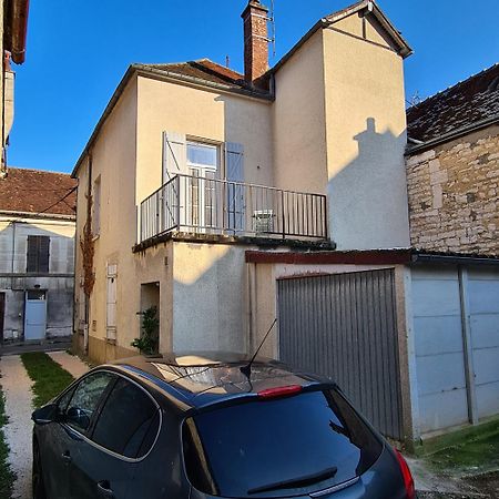 Alba - Terrasse, Local A Velos Et Parking Au Centre Historique Тонер Екстериор снимка