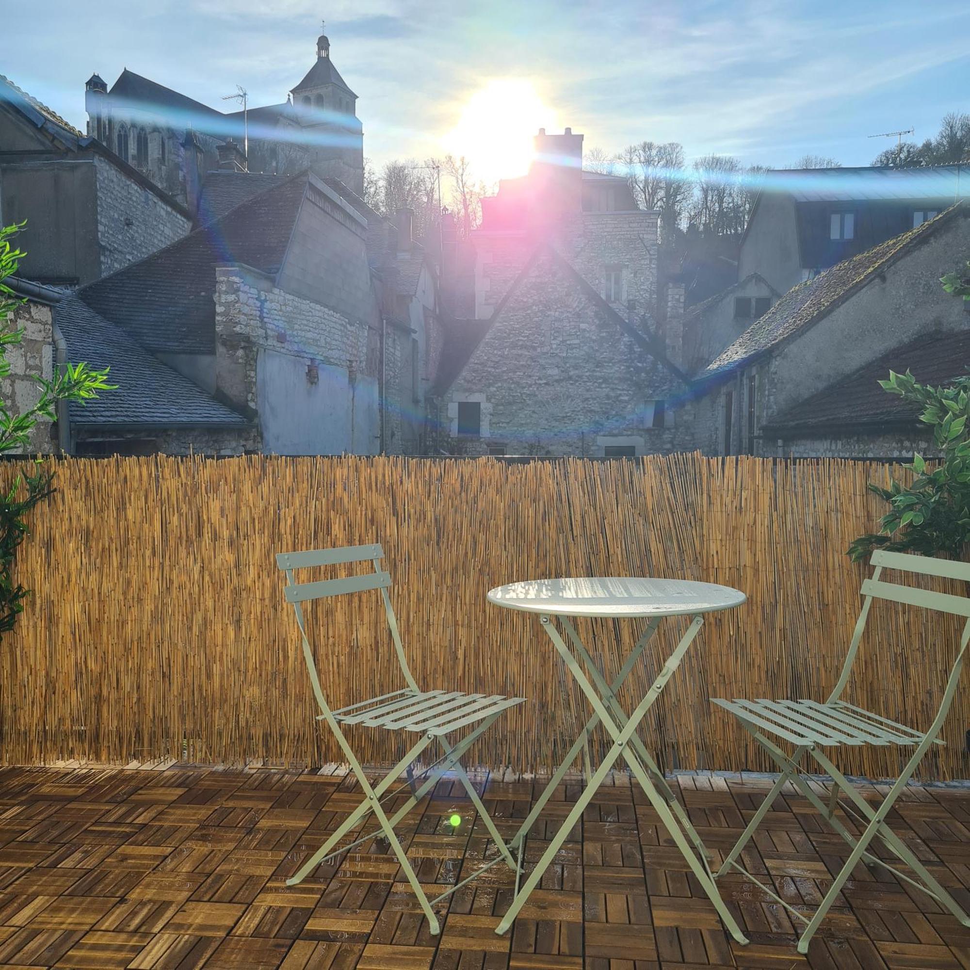 Alba - Terrasse, Local A Velos Et Parking Au Centre Historique Тонер Екстериор снимка